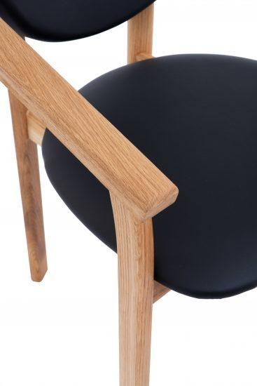 Dubová olejovaná židle Alexis černá koženka