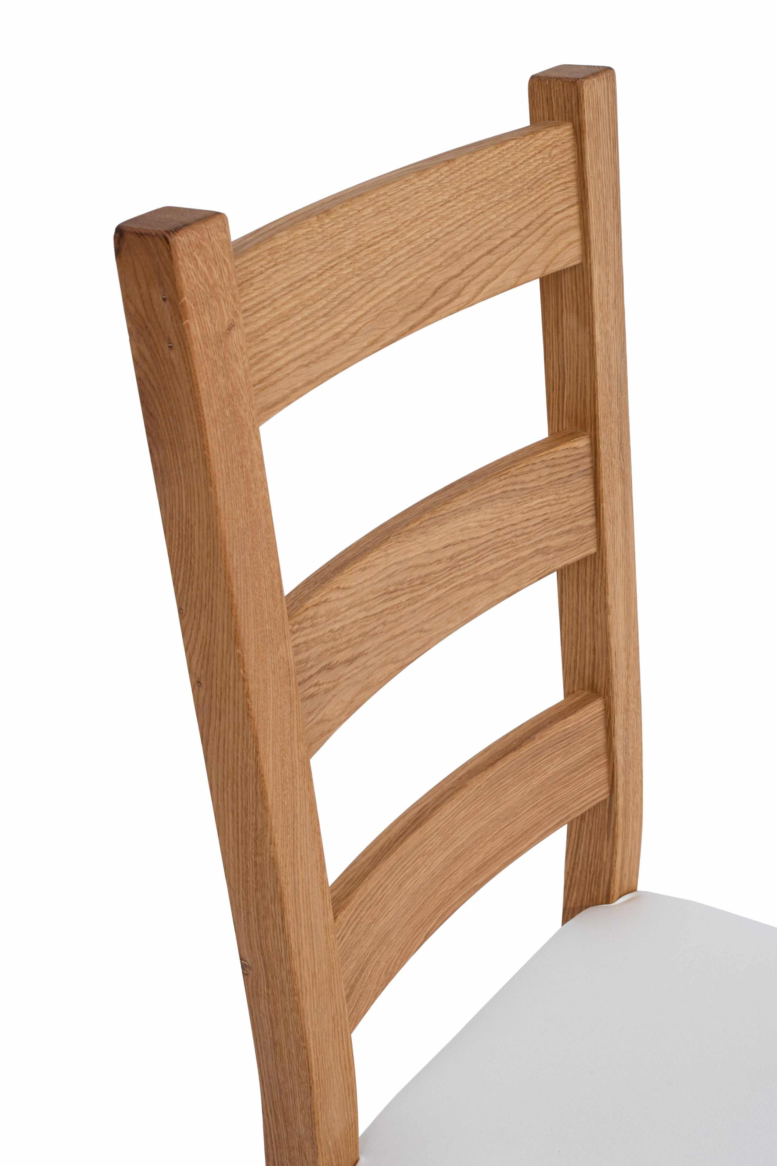 Dubová olejovaná stoličky Ladder Back biela koženka 3