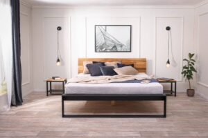 Železná postel Tara 180x200 v kombinaci masivní dub a kov (více variant velikostí)