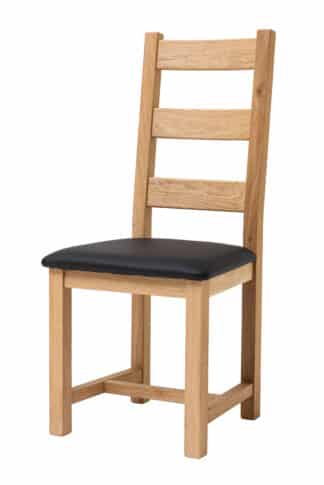 Dubová olejovaná a voskovaná židle Ladder Back černá koženka