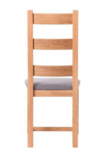 Dubová olejovaná a voskovaná stolička Ladder Back sivá látka 3