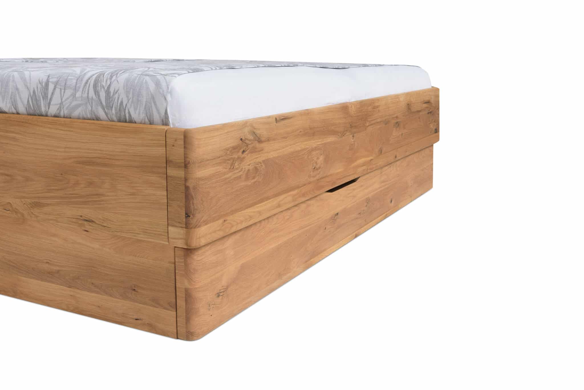 Masivní postel s úložným prostorem Monte 180x200 z dubu