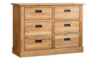 Rustikální komoda je vyrobena z vysoce kvalitního dubového masivu, což zaručuje dlouhou životnost a odolnost vůči opotřebení. Nyní se slevou!