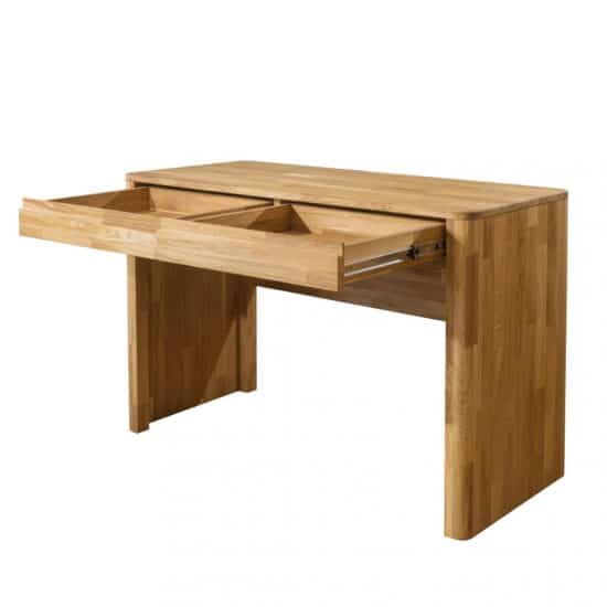 Pracovní stůl Lausanne z dubu, představuje dokonalou kombinaci elegance, kvality a funkčnosti.