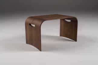 Designový noční stolek Konstanz-dopřejte si každý den dotek luxusu a zpříjemněte si chvíle strávené ve vaší ložnici s tímto mistrovským dílem.