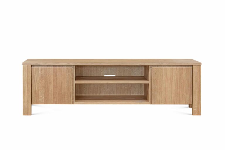 Masivní dřevěná komoda pod TV Aura je poctivým dílem řemesla, která zaručeně zvýší úroveň vašeho obývacího pokoje.