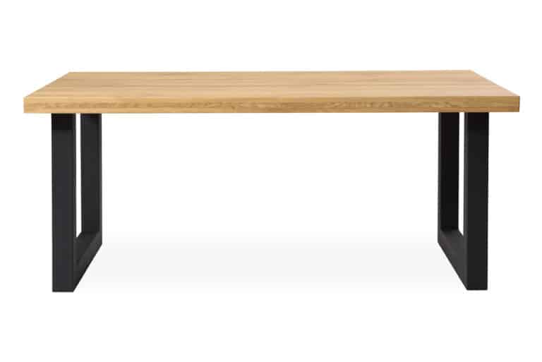 Jídelní stůl z masivu Berlin je univerzální doplněk pro jakýkoli interiér, ať už je to moderní městský byt nebo rustikální venkovský dům.