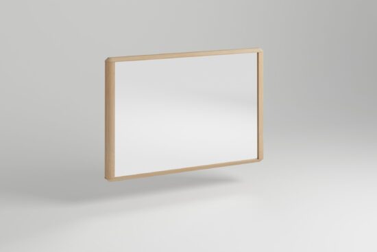 Dřevěné zrcadlo Stockholm, vyrobené z kvalitního dubového masivu s elegantním minimalistickým designem, je dokonalým kouskem, který přidá do vašeho interiéru šarm a nadčasovost!