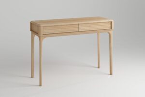 Ať už toužíte po klidném koutku pro sebe nebo po stylovém prvku, který zaujme, toaletní stolek Stockholm je tím pravým řešením.