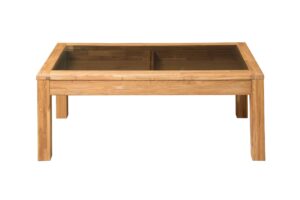 Konferenční stolek Stockholm z masivního dubu vyniká nadčasovým designem, který spojuje eleganci se skrytou praktičností. Kombinace přírodního dřeva, skleněné desky a úložných prostor z něj dělá výrazný a funkční prvek každého moderního interiéru.