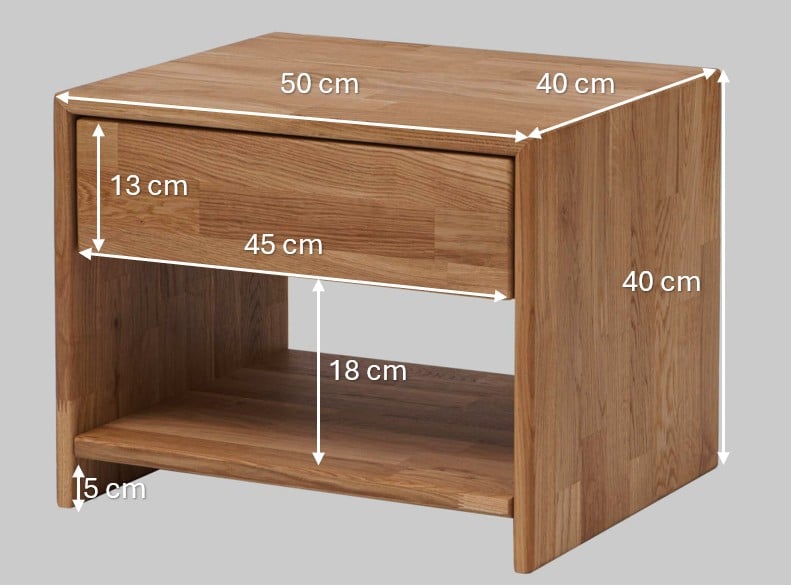 Tento dubový noční stolek je ideální volbou pro každého, kdo hledá spojení nadčasového designu, praktického úložného prostoru a odolnosti masivního dřeva. Díky kvalitnímu olejovanému povrchu si navíc dlouhodobě zachová svůj přirozený vzhled a snadno se udržuje.