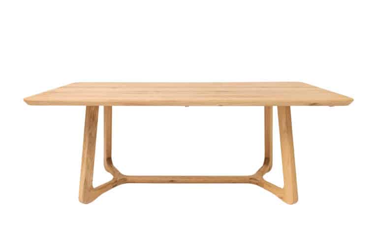 Objevte krásu přírodního dřeva s dubovým jídelním stolem Rome Long, symbolem elegance, pevnosti a poctivého řemesla. Masivní dubová deska s originálně tvarovanými nohami dodá každému interiéru vzdušnost a styl. Ideální volba pro ty, kteří hledají nadčasový design a kvalitní přírodní materiály.