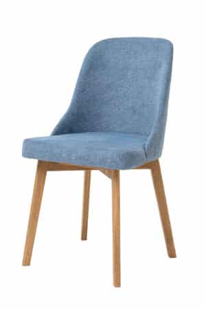 Židle Milis kombinuje přírodní krásu masivního dubu s elegantním modrým čalouněním, které vnese do interiéru svěží a moderní atmosféru. Díky pohodlnému tvarování a kvalitnímu zpracování je ideální pro každodenní používání. Perfektně doplní každý jídelní prostor, kde hraje roli styl i maximální komfort.